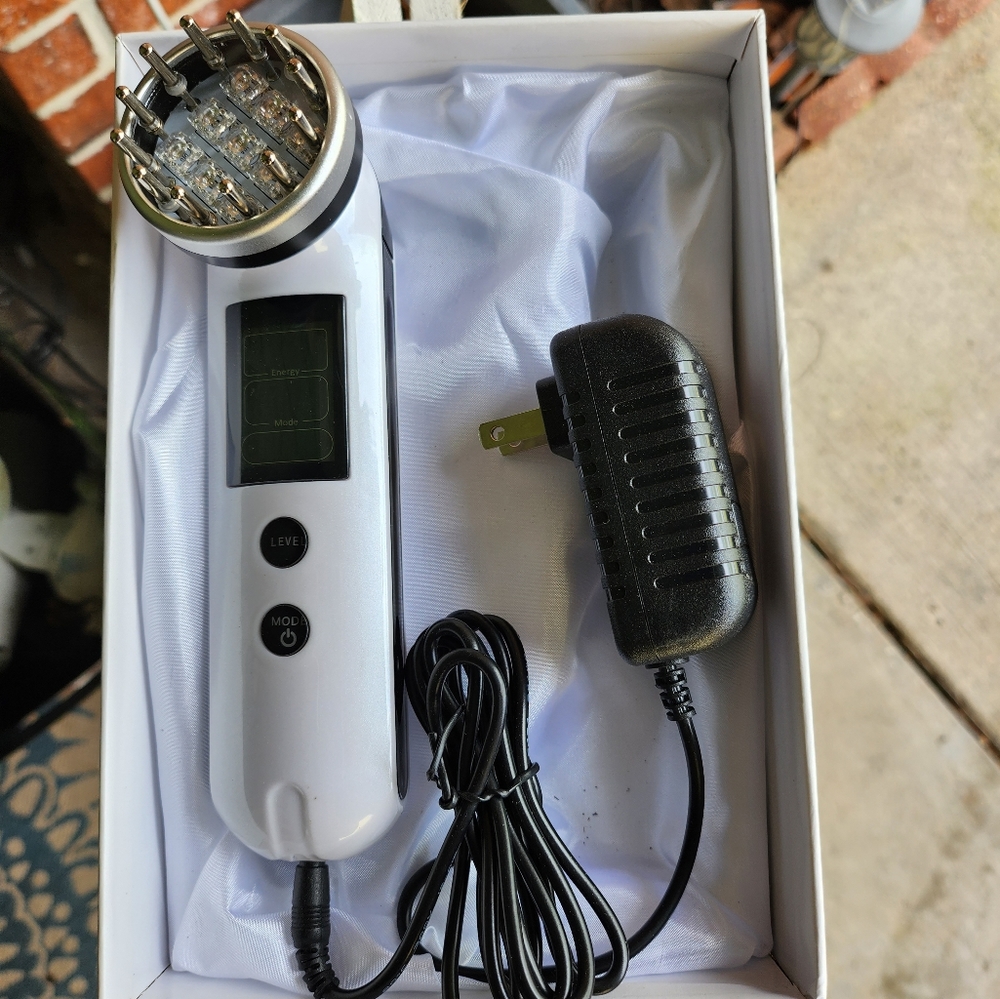ULTRASONIC FACIAL DEVICE--NEW